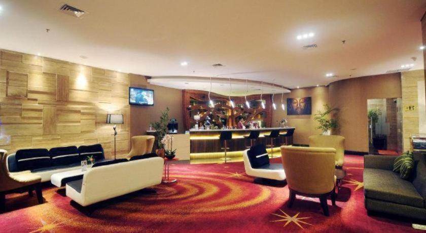 Golden Tulip Galaxy Hotel Banjarmasin Banjarmasin  Esterno foto