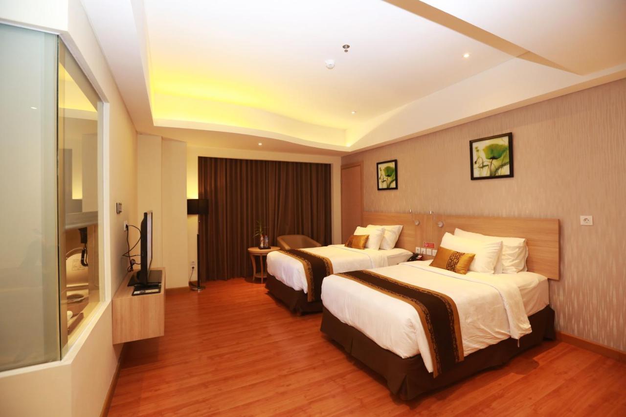 Golden Tulip Galaxy Hotel Banjarmasin Banjarmasin  Esterno foto